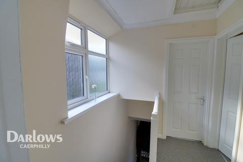 27 Thomasville, Caerphilly, CF83 2RE