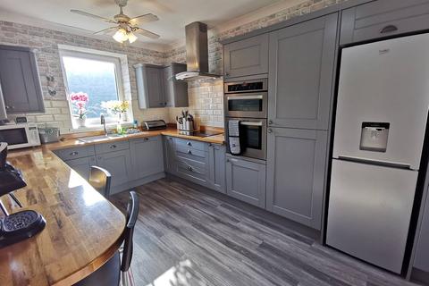 120 Graig Road, Godrergraig, Swansea, SA9 2NY
