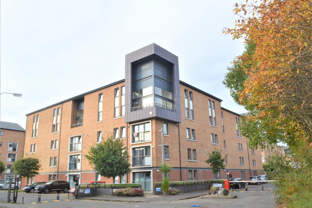 Minerva Way, Flat 3/2, Finnieston... 3 bed penthouse £245,000