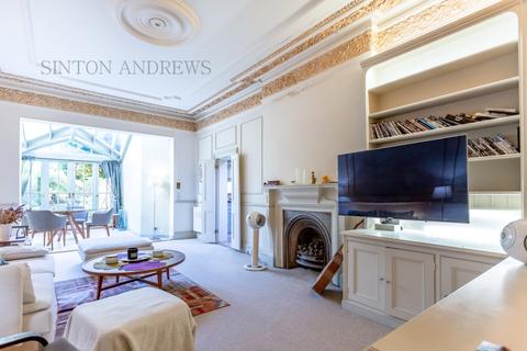 14a Amherst Road, London, W13 8ND
