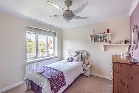 36 Godley Road, Byfleet, West Byfleet, KT14 7EP