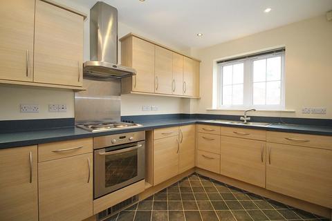 2 bedroom apartment to rent, Holland Close, Loughborough, LE11