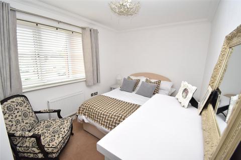 9 Brambles Edge, Houghton Regis, Dunstable, LU5 5FS