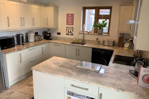 57 Glebe Crescent, Witham, CM8 2HZ