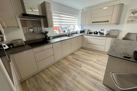 8 Sherborne Close, Coleshill, Birmingham, B46 3ER