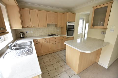 35 Osborne Close, Feltham, TW13 6SR