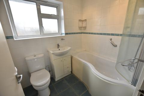 35 Osborne Close, Feltham, TW13 6SR