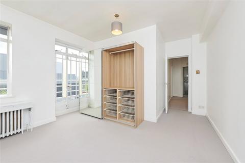 2 bedroom apartment to rent, University Street, Bloomsbury, London, WC1E