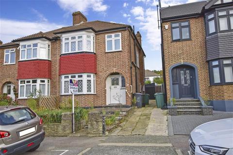 35 Grantock Road, London, E17 4DF