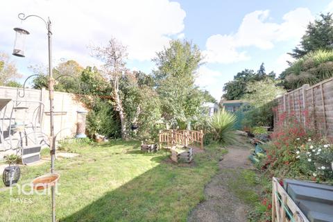 19 Hudson Road, Harlington, Hayes, UB3 5EL