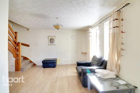 54 Badgers Close, Hayes, UB3 1LQ