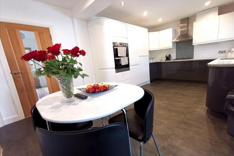 36 Hyperion Avenue, Polegate, BN26 5HU