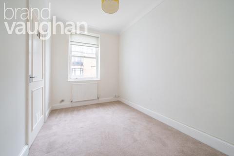 2 bedroom flat to rent, Regency Square, Brighton, BN1