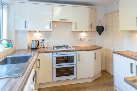 10 The Croft, Tingley, Wakefield, WF3 1DX