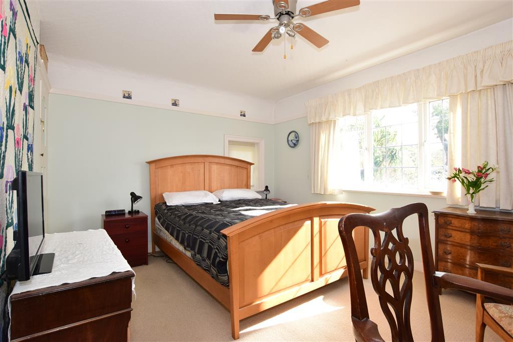 Room 1, Bedroom 1