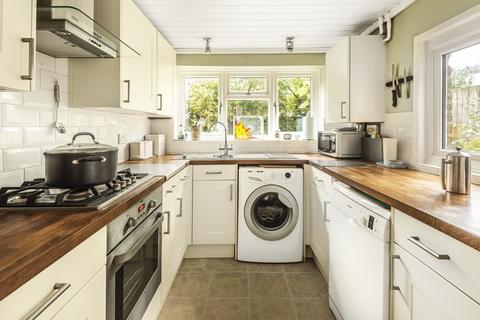 114 Richmond Park Road, Kingston Upon Thames, KT2 6AJ