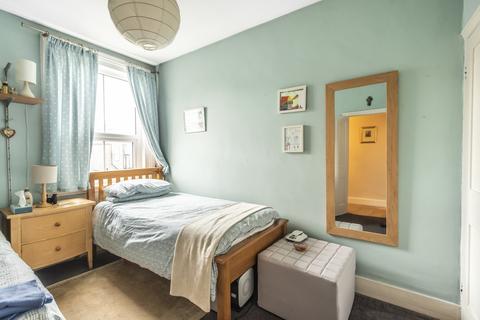 114 Richmond Park Road, Kingston Upon Thames, KT2 6AJ