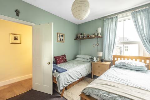 114 Richmond Park Road, Kingston Upon Thames, KT2 6AJ