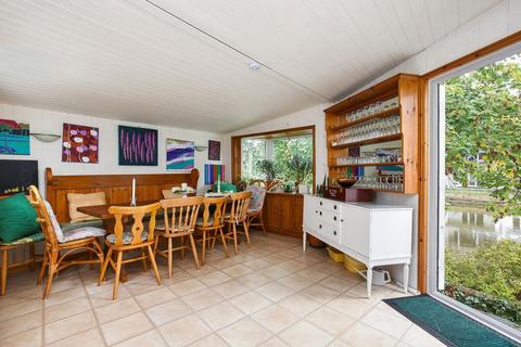29 Sunbury Court Island, Sunbury-on-thames, TW16 5PP