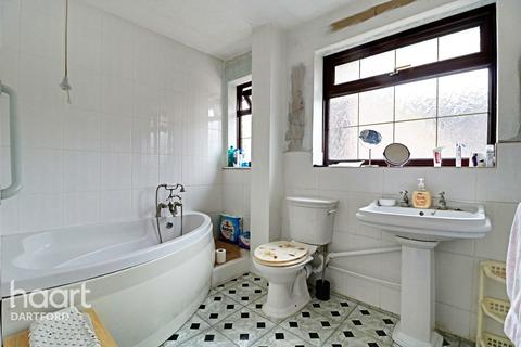 165 Shepherds Lane, Dartford, DA1 2PG