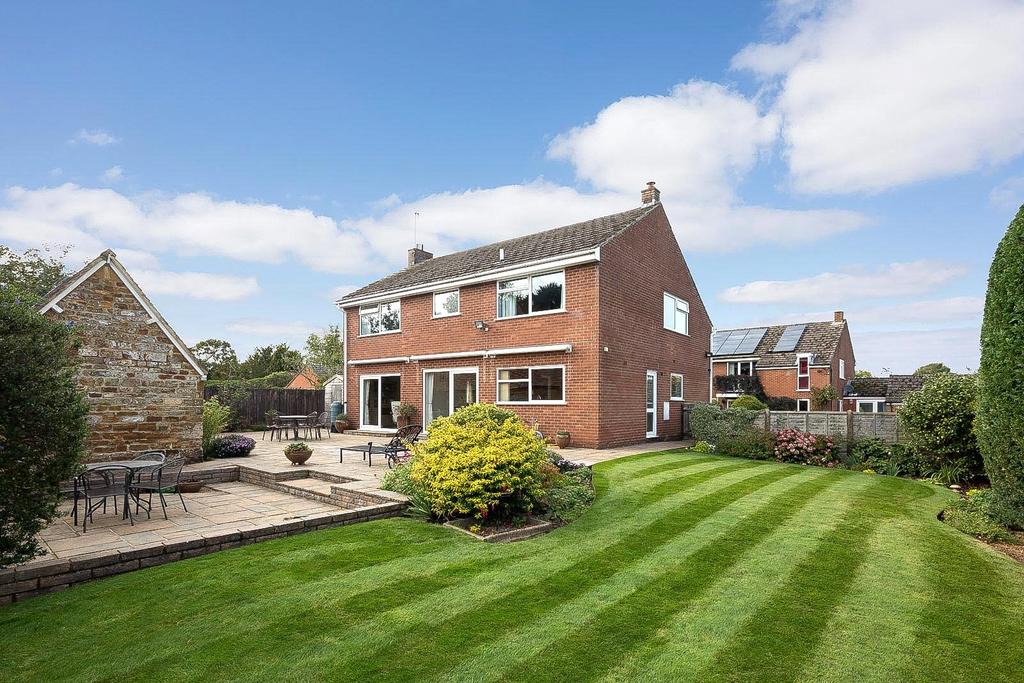 St Helens Close, Welford Road, Thornby, Northamptonshire, NN6 4 bed