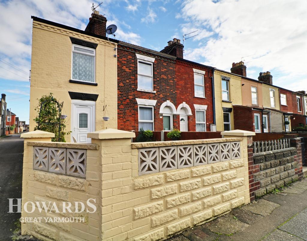 Garfield Road, Great Yarmouth 3 bed end of terrace house £135,000