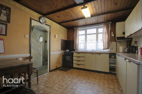 34 Bray Drive, London, E16 1LD