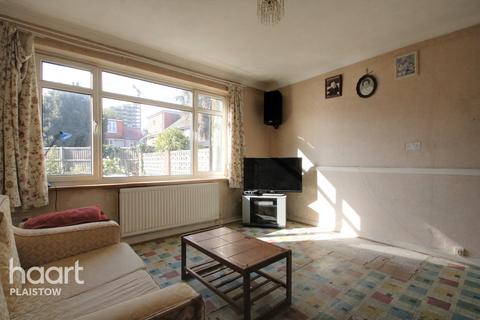 34 Bray Drive, London, E16 1LD