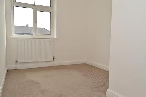 16 Farrand Road, Oldham, OL8 4QP