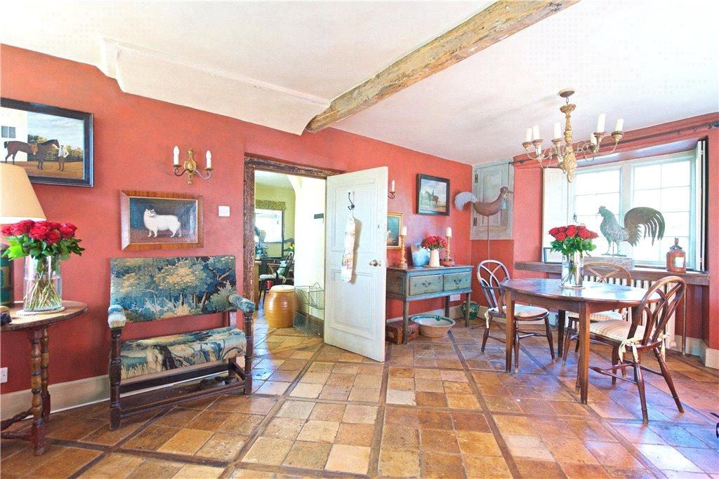 Breakfast Room