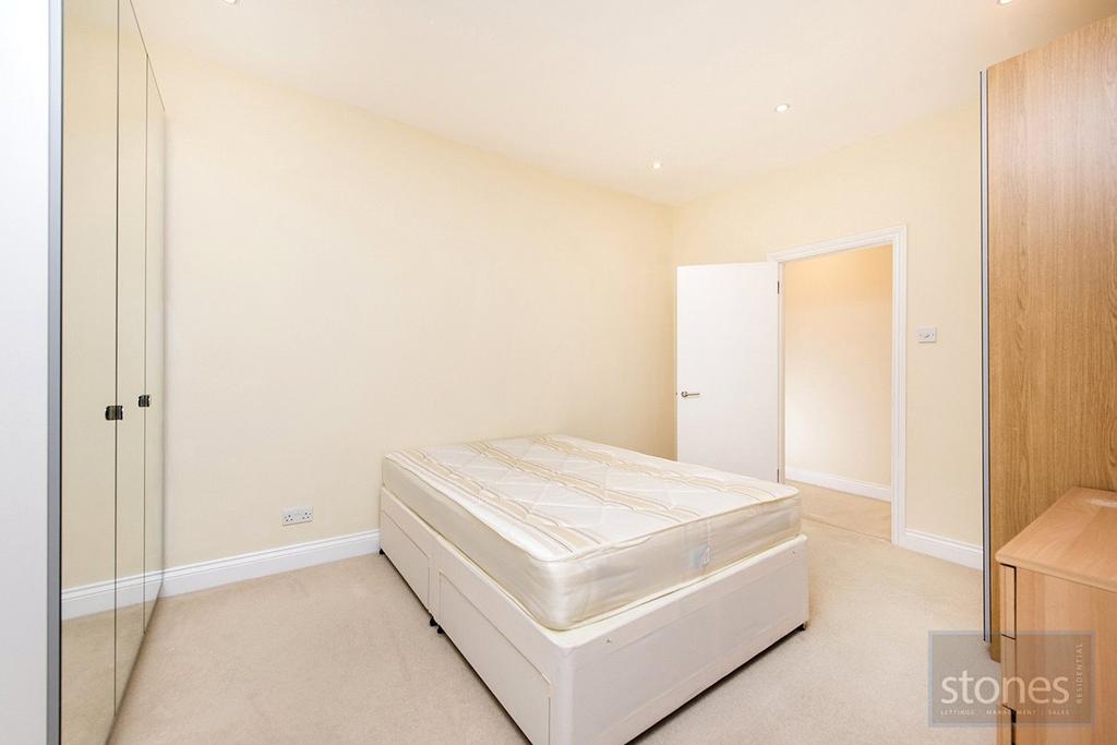 Apartment in London - View 5