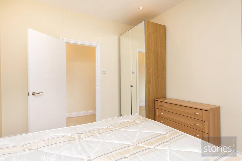 Apartment in London - More