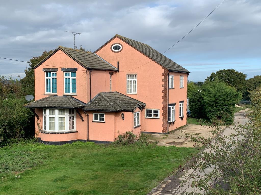 Hollywood, Great Burches Road, Benfleet, Essex 4 bed detached house £850,000