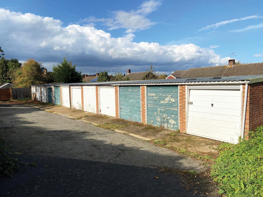 Garages Off Eastlands Road, Tunbridge Wells, Kent Garage £115,000