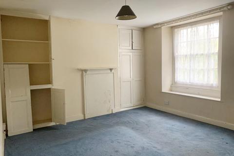 3 Castle Street, Liskeard, PL14 3AT
