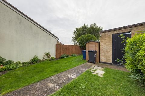 17 Sheppard Way, Teversham, Cambridge, CB1 9AX