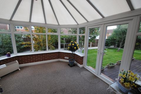 74 Hatchellwood View, Doncaster, DN4 6UY