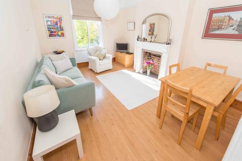 Flat 4, 1 Elgin Road, Wallington, SM6 8RE