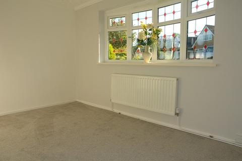 28 Cathedral Road, Chadderton, Oldham, OL9 0AT