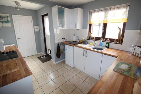 4 Arundell Close, Westbury, BA13 3UA