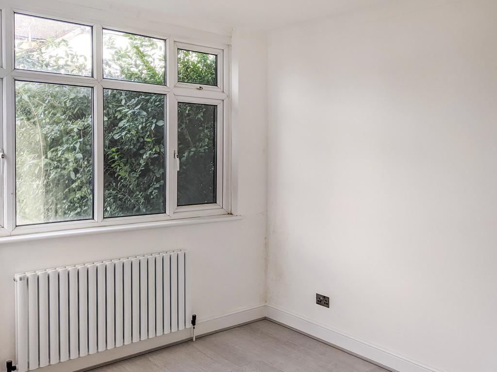 Bedroom jpg
