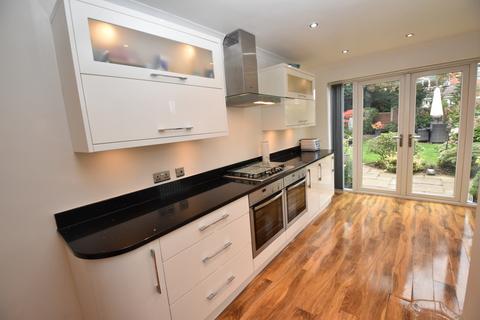 29 Abingdon Road, Urmston, Manchester, M41 0GW