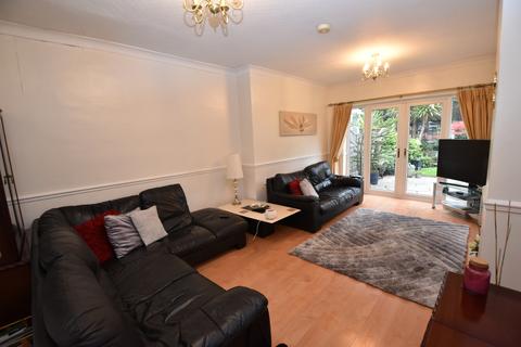 29 Abingdon Road, Urmston, Manchester, M41 0GW
