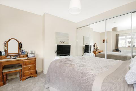 25 Congreve Road, Eltham, London, SE9 1LP