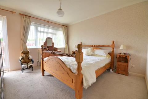19 Maypole Road, Ashurst Wood, East Grinstead, RH19 3QN