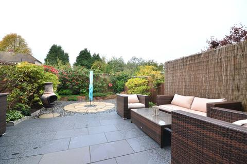 19 Maypole Road, Ashurst Wood, East Grinstead, RH19 3QN