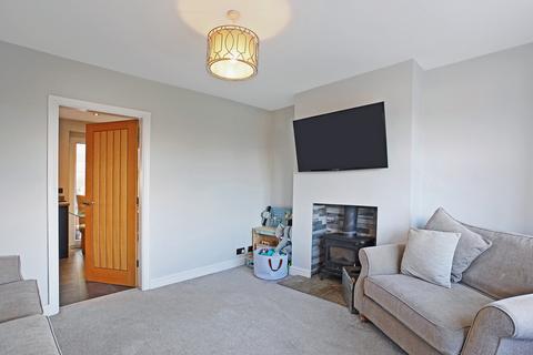 15 Coleridge Crescent, Wrenthorpe, Wakefield, WF2 0LZ