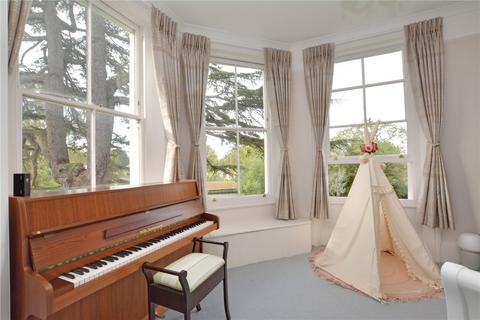 22c Morden Road, London, SE3 0AA