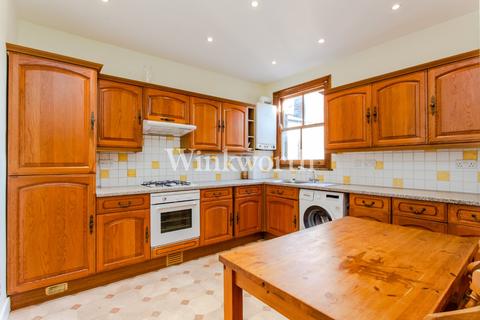 88a New River Crescent, London, N13 5RJ