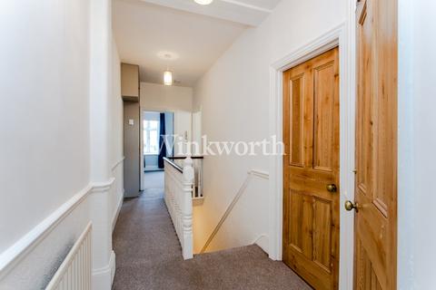 88a New River Crescent, London, N13 5RJ